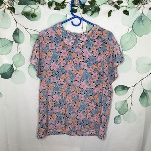 Carriage Court Floral Collared Short Sleeve Top Large